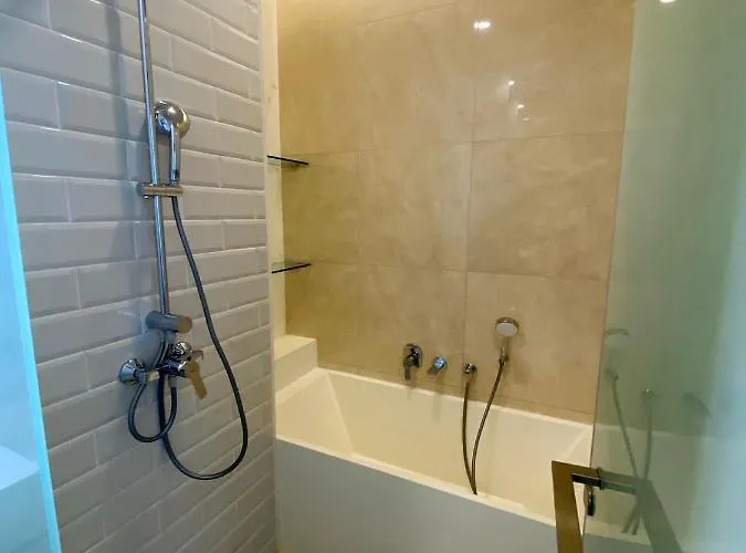Apartamento 2 Bedroom Luxury 3 Min Walk From Bts Ekkamai Bangkok
