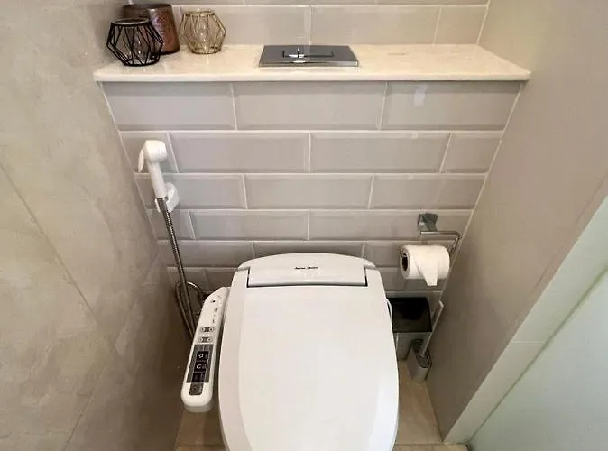 2 Bedroom Luxury 3 Min Walk From Bts Ekkamai *