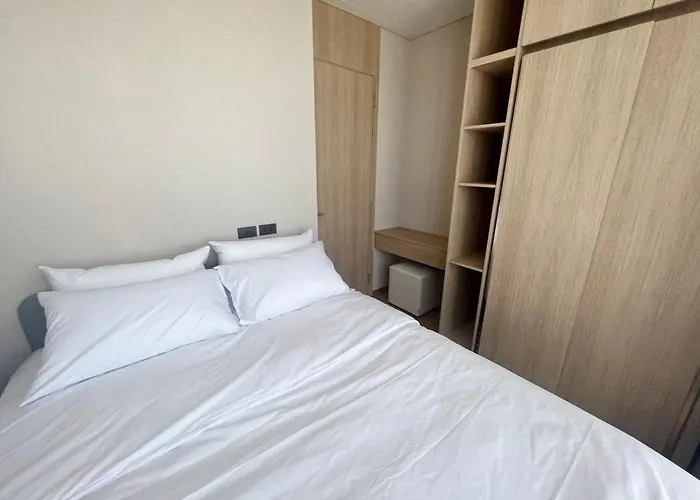 2 Bedroom Luxury 3 Min Walk From Bts Ekkamai * Bangkok